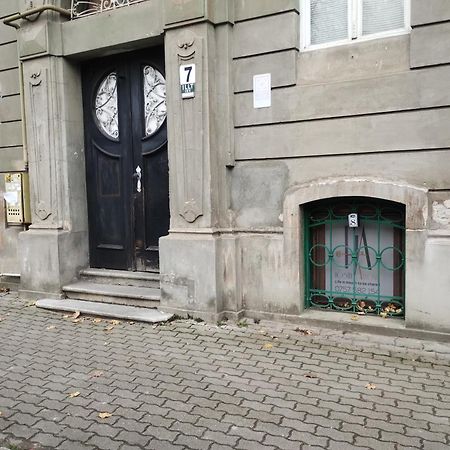 Hostel Antonia 티미쇼아라 외부 사진