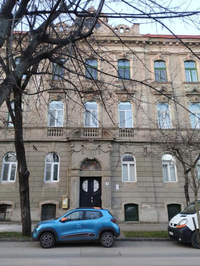 Hostel Antonia 티미쇼아라 외부 사진
