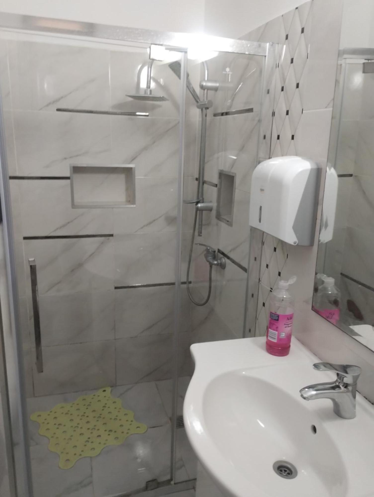 Hostel Antonia 티미쇼아라 외부 사진
